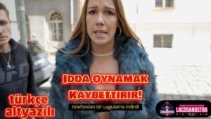 Altyazili.fun Irz Düşmanı türkçe Altyazılı Porno Serisi Irz Düşmanı video serisi, para karşılığı seks, cuckold koca, swinger çift ve aldatma gibi konuları içeren bir türkçe altyazılı porno video serisidir. Video serisi, kötü karakterleri kullanarak gençlerin zaaflarını kullanarak sevgilisini ve karısını kendisiyle sikişmeye ikna edip videoya çeken adamın hikayesini anlatmaktadır. Borcu olan kadınları ve çiftleri evlerine çağırarak borçlarını silme karşılığında onlara sikişmeyi teklif eden ve sertçe siken adamdır.