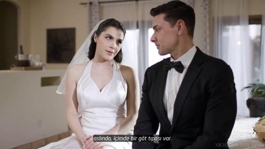 Düğün Hediyesi Göt Vibratörünün Ardından Damadın Arkadaşı Gelini Sikiyor